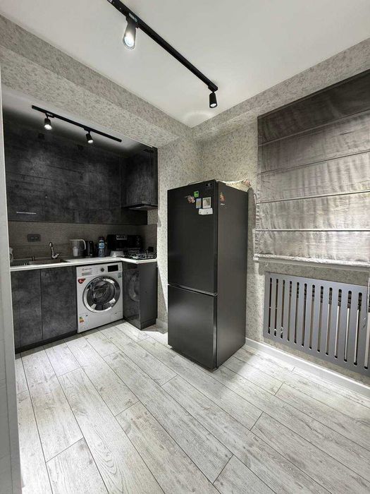 Топовая Цена ! Продается 2-Комнатная Квартира на Ор-р Чорсу!