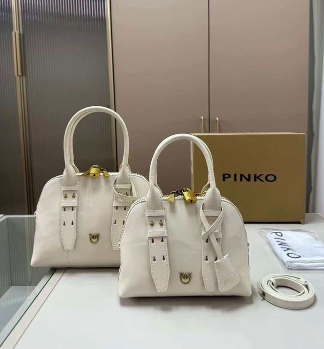 Нова дамска чанта Pinko