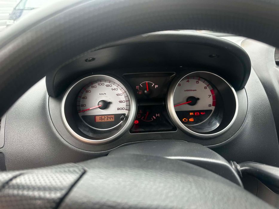Suzuki se vinde urgent .