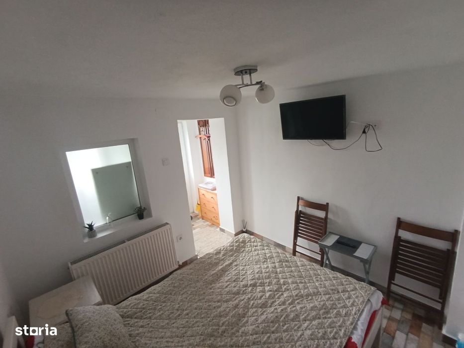 Ocazie Casa ultracentrala cu spatiu comercial Calimanesti - Caciulata