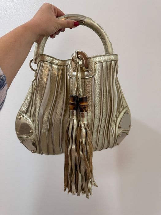 Piesă raritate Gucci Bamboo Fringe – look luxos și unic!