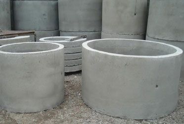 Продам бетонные кольца под септик