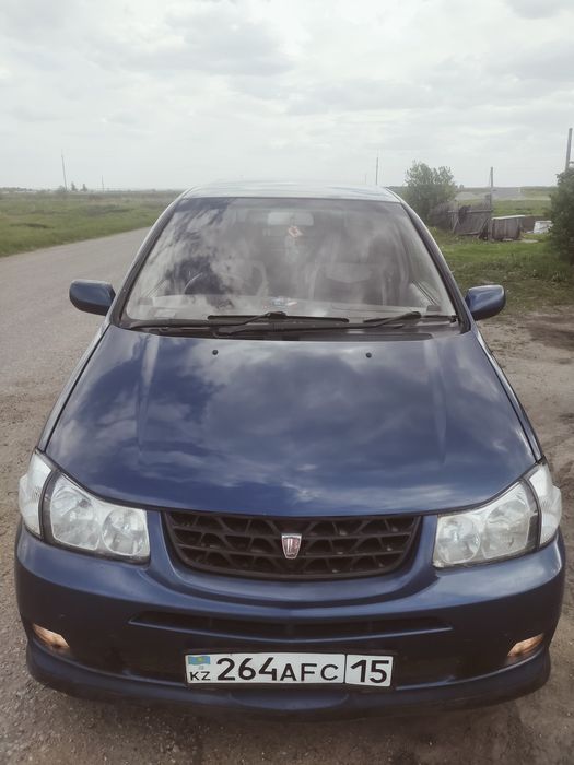 Продам Nissan Liberty