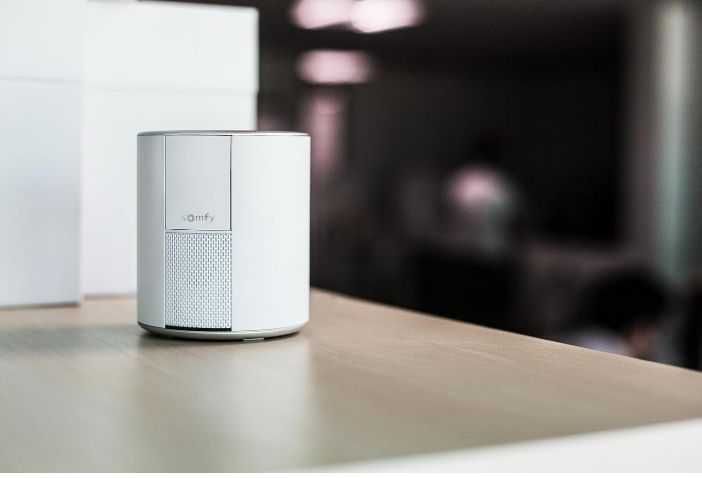 Алармена система Somfy One + All-in-One, с камера за наблюдение