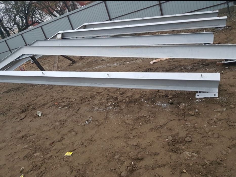 Ferme metalice la 10m din  IPE160 și 10stalpi la 4m