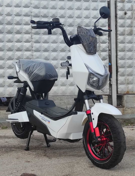 Електрически скутер EcoWay модел YC-H 800W мотор  в бяло
