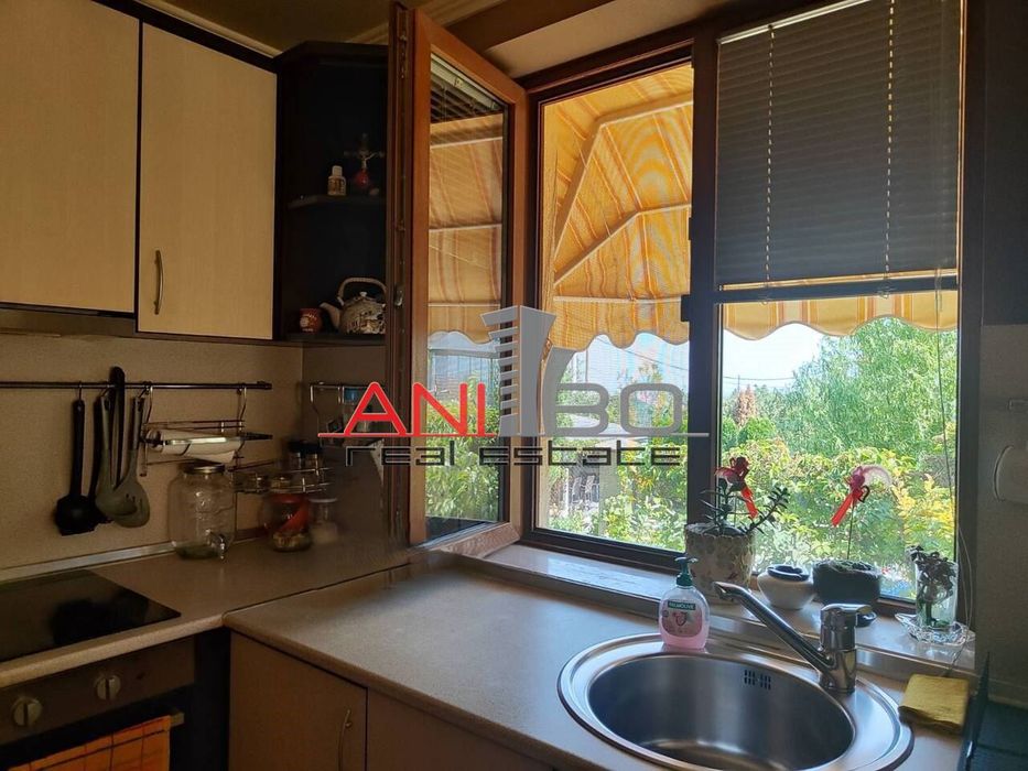 Продава се Къща в Варна, м-т Траката - 200 кв.м за 2150 €/кв.м - Снимка #3