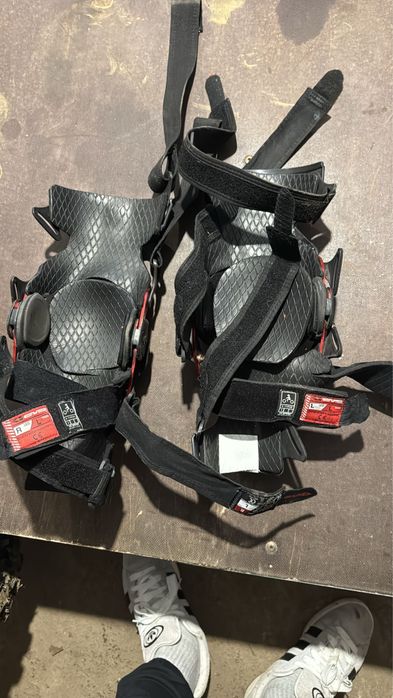 Orteze EVS Axis Pro-L