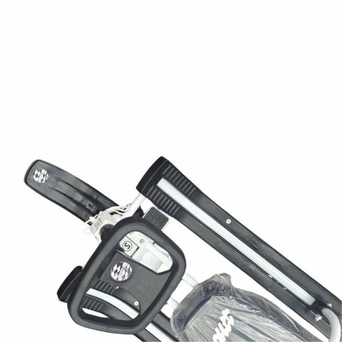 Зимна шейна с кормило, предни и задни ски и метална спирачка Mustang