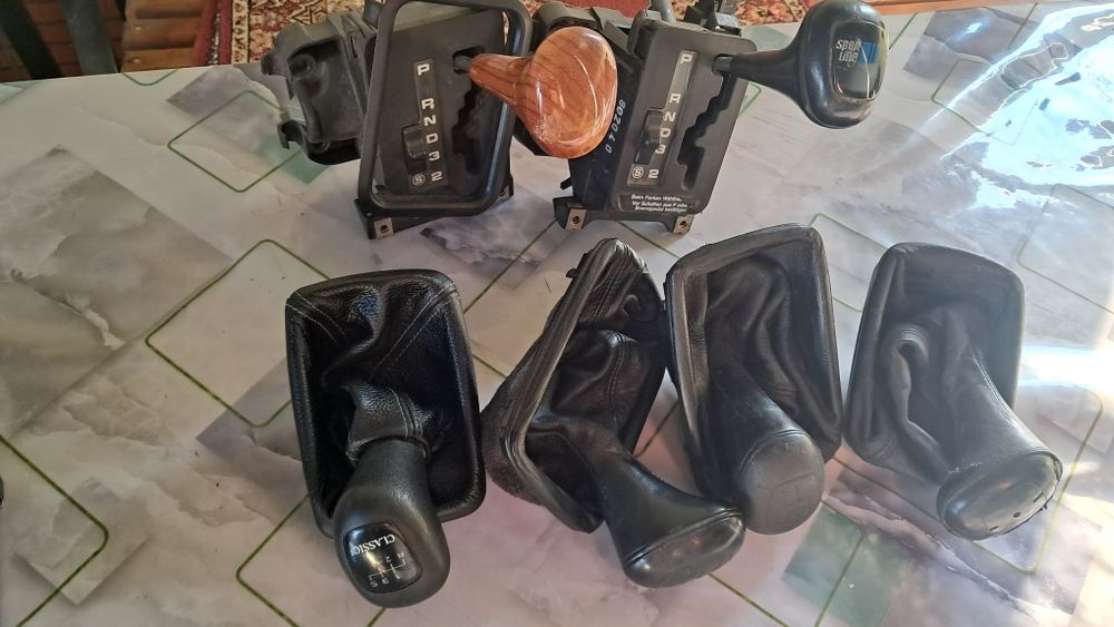 Мерс.124 е магнитола оригинал.