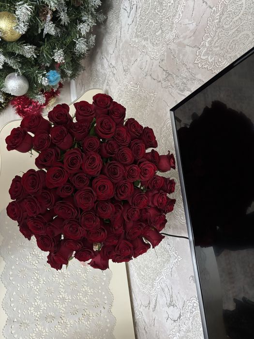 Букет роз 71 штук