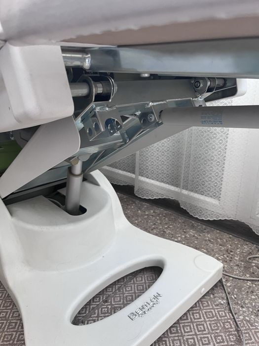 Продам кресло-кушетка,