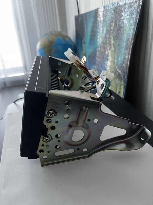 TOYOTA COROLLA VERSO - 2004/2007 - Мултимедия/Навигация - R3+9122