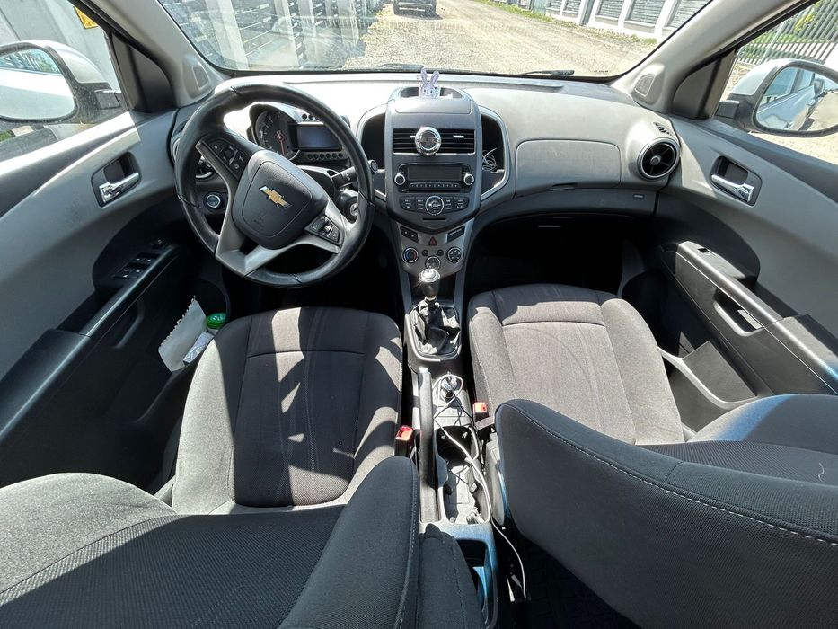 Chevrolet Aveo 2011 - impecabil - 96.000 km
