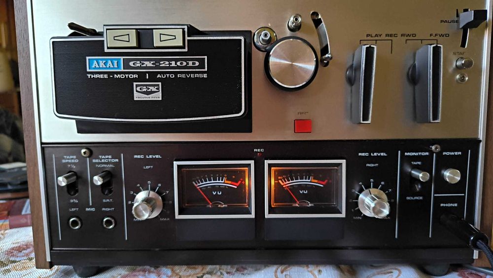Magnetofon Akai GX-210D autorevers