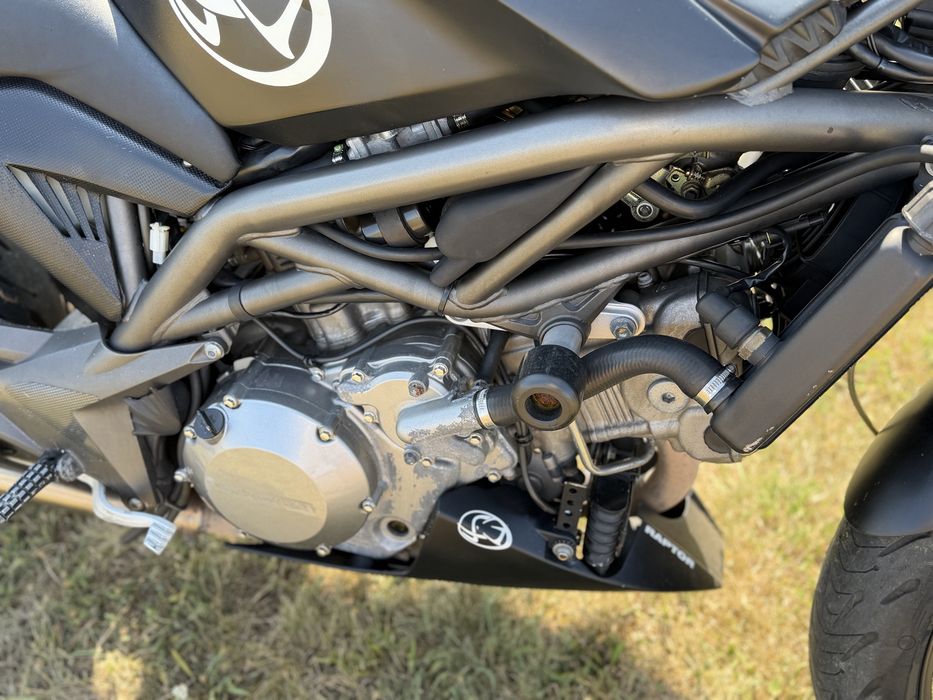 Cagiva Raptor 1000