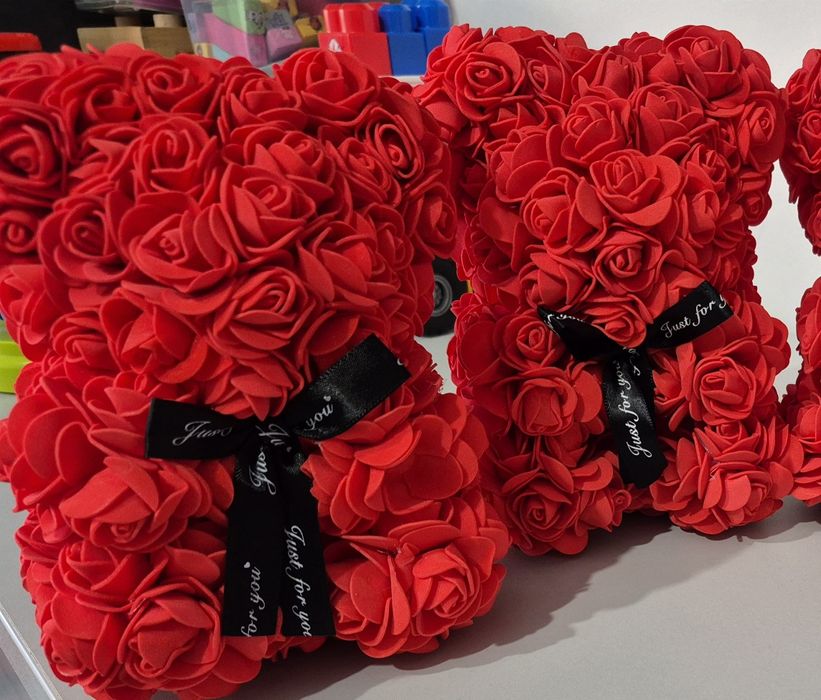 Ursulet din flori trandafir