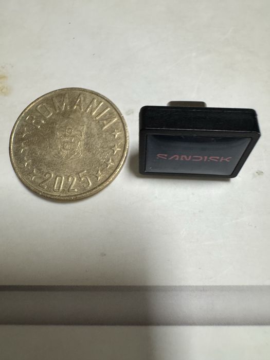 Stickuri noi 256/128si Carduri SD 128