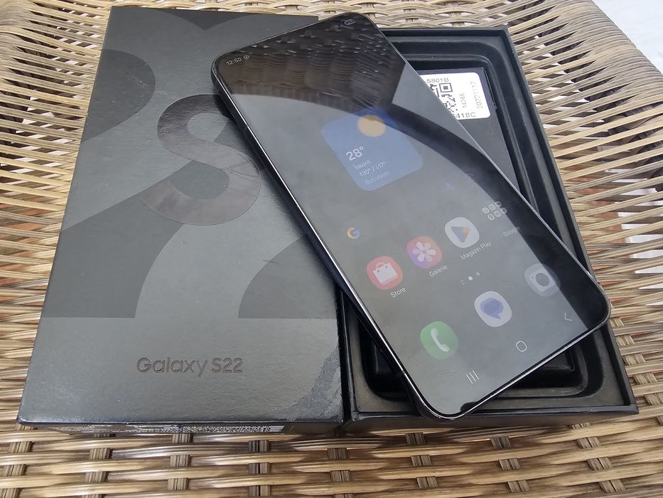 Samsung S22 5G 256 GB in stare perfecta