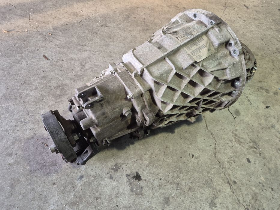 Ръчна скоростна кутия Мерцедес ОМ651 W212 W204 6 скорости Mercedes