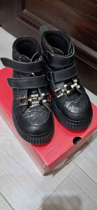 Детски боти н.33 ест.кожа