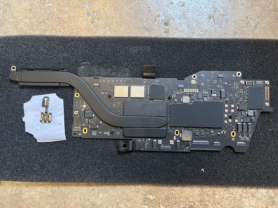 Placa de baza Macbook Pro M1 512Gb pentru piese