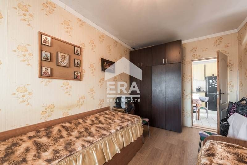 Двустаен, ексклузивен, югоизточен апартамент за продажба, с отделна ку