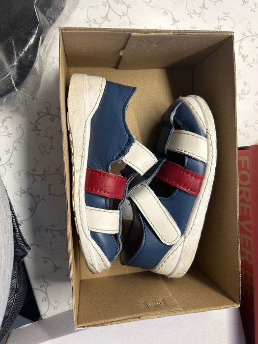 Детски сандали 24