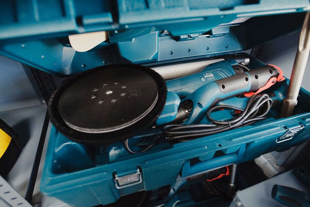 Inchiriere slefuitoate parchet glet beton pompa lavabila submersibila