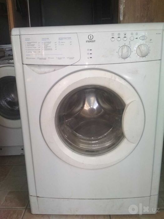 Продаётся Стральная машинка Indesit 5 кг