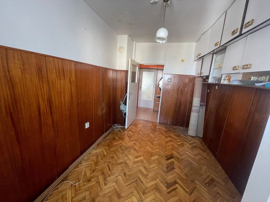 Продава се Двустаен апартамент в Плевен, 9-ти квартал - 71 кв.м за 1367 €/кв.м - Снимка #7