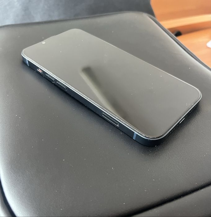 Продам 13 iphone