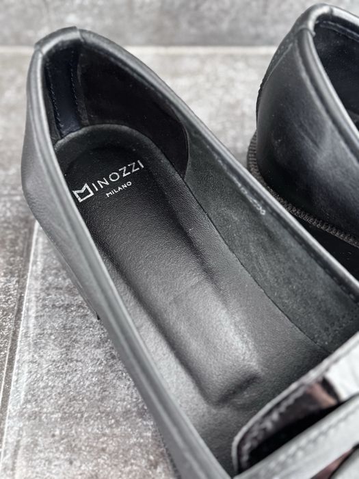 Vand Loafers piele neagra + lacuita marimea 38