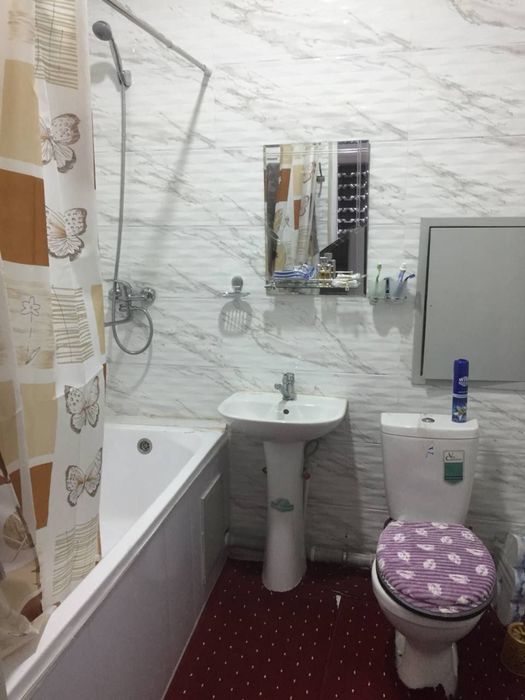 2 honali kvga 2 3 ta qiz olinadi bez makler hamma sharoit bor