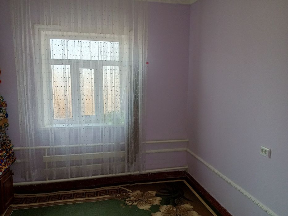 Шымбай районы 4 комнатылы жай сатылады