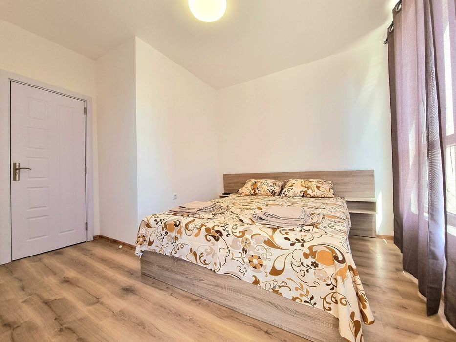 Уютно студио за нощувки в сърцето на Приморско!