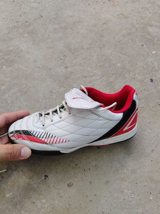 Футболни стоножки