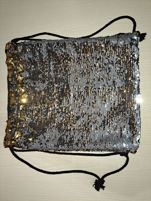 Сумка с пайетками