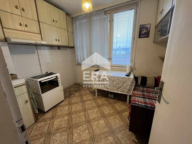 Продава се Тристаен апартамент в Варна, Център - 54 кв.м за 2686 €/кв.м - Снимка #7
