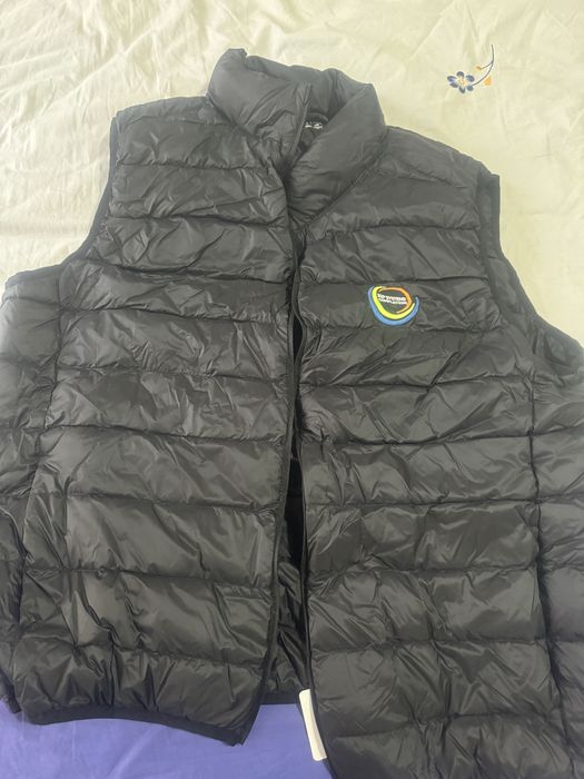 Куртка без рукавка