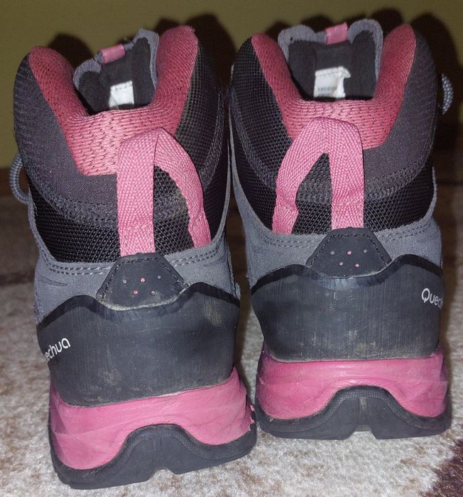 Туристически обувки