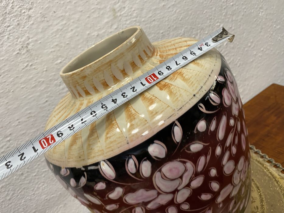 Голяма белгийска ваза от порцелан