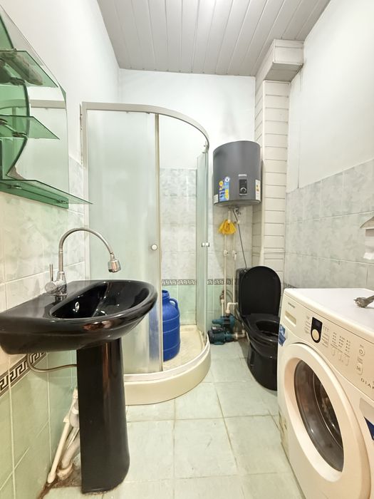 Квартира арендага берилади.шахар обл гайида