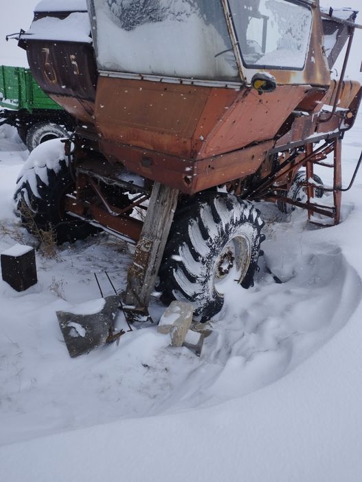 Продам комбайн ветерок