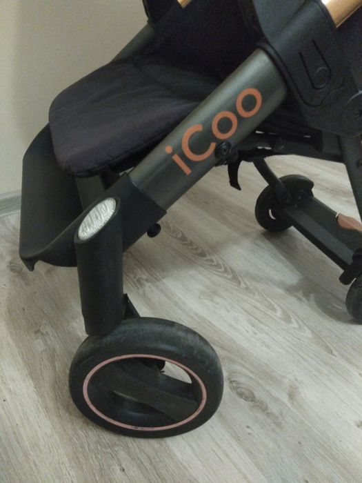 Бебешка количка ICoo Acrobat+подарък бебешко столче за кола.