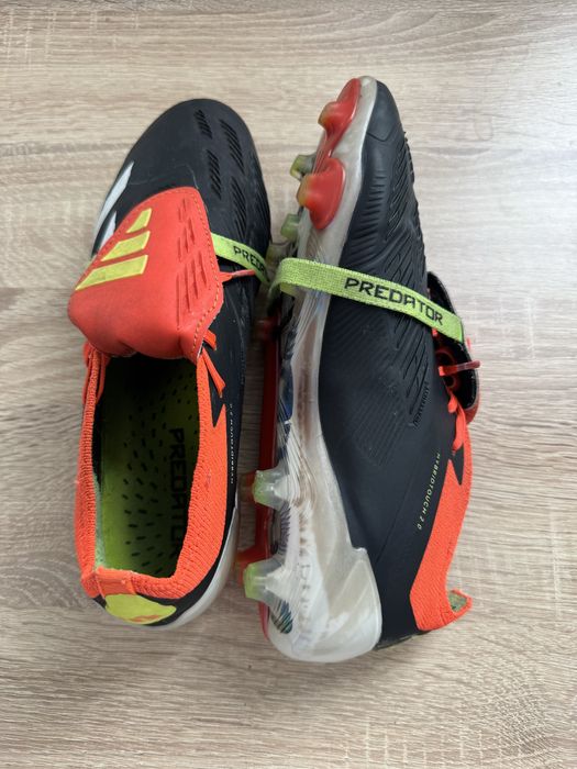 Футболни убувки Addidas predators football elite shoes