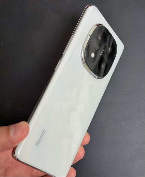 Продам Redmi Note 14 Pro+ 5G, белый.