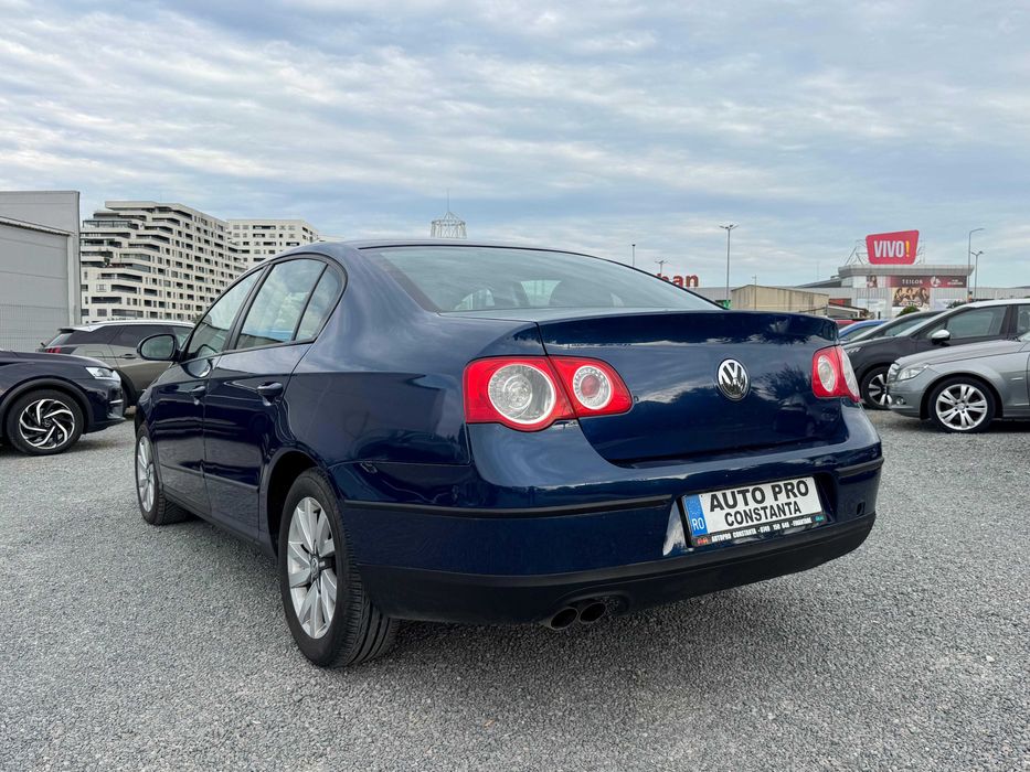 VOLKSWAGEN Passat 2009 — imagine 4