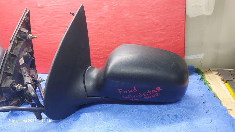 Боковое зеркало Ford Windstar Mondeo 2 Fiesta 2000
