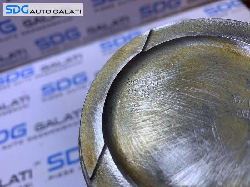 Piston Pistoane Complet cu Biela VW Passat B6 1.6 BSE BSF 2005 - 2010 Cod 06A107065BN